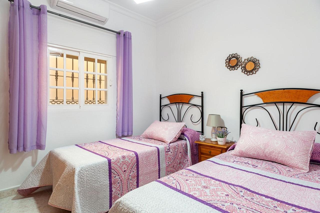 Casa Chiqui - Solo Familias Villa Conil De La Frontera Dış mekan fotoğraf